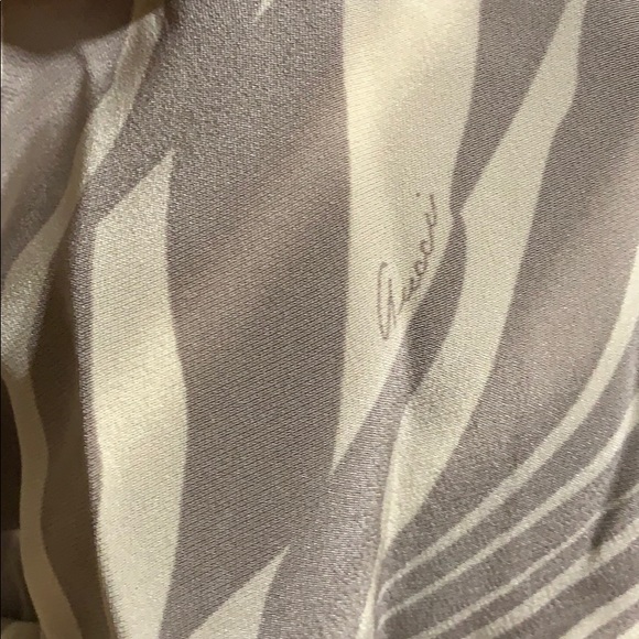 Authentic Gucci Silk Strapless Dress 👗 - Picture 6 of 8